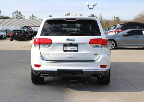 2016 Jeep Grand Cherokee Summit