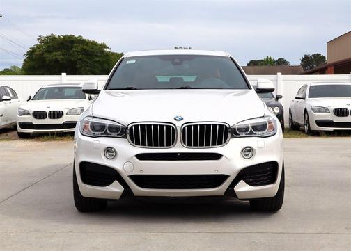 Mineral White Metallic 2017 BMW X6 xDrive50i
