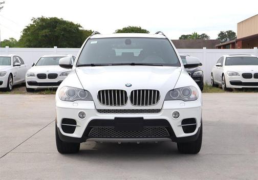 Alpine White 2012 BMW X5 xDrive35d