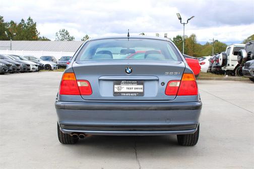 2000 BMW 323 323i