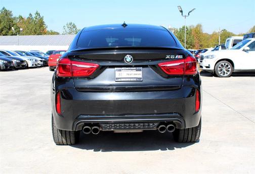 2015 BMW X6 M 
