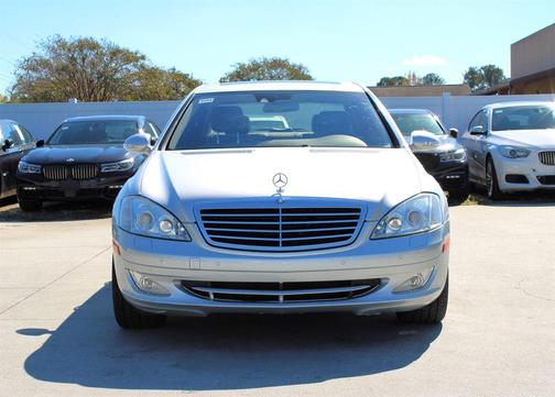 2007 Mercedes-Benz S-Class Sedan