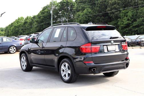 Black Sapphire Metallic 2012 BMW X5 xDrive35d