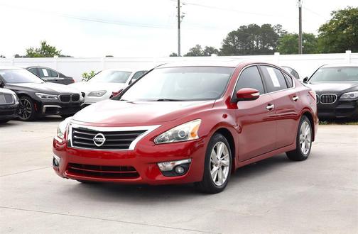 Cayenne Red Metallic 2013 Nissan Altima 2.5 SL