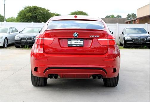 2011 BMW X6 M