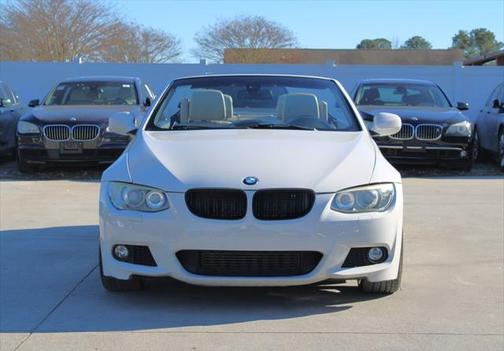 2011 BMW 335 335i