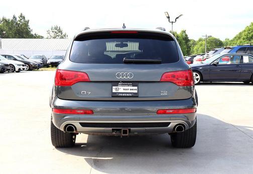 Grey 2015 Audi Q7 3.0 TDI Premium