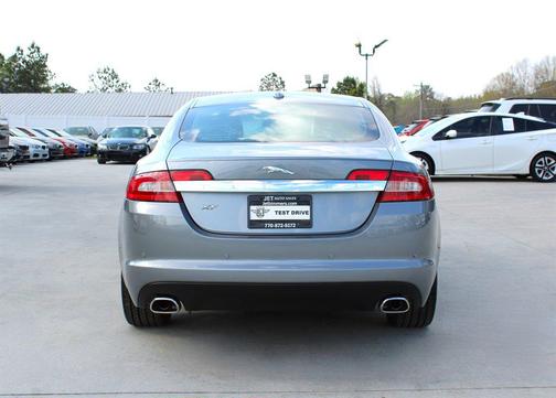 Grey 2009 Jaguar XF Luxury