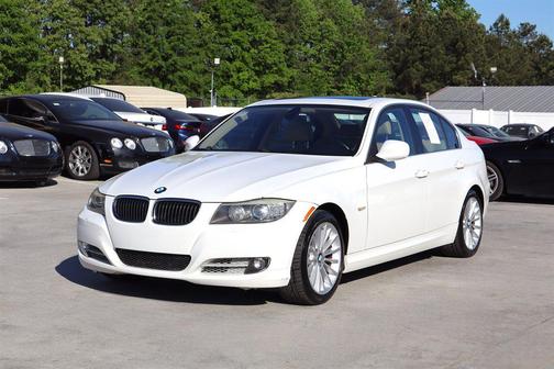 Alpine White 2009 BMW 335 335d