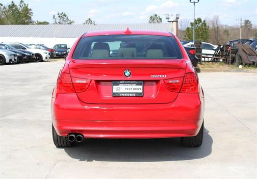 2011 BMW 328 328i
