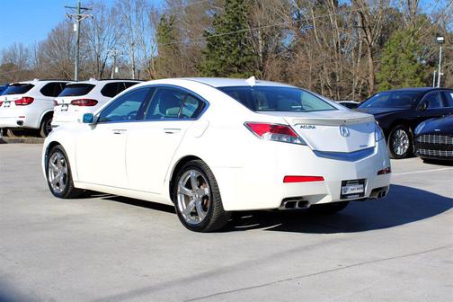 2010 Acura TL Technology
