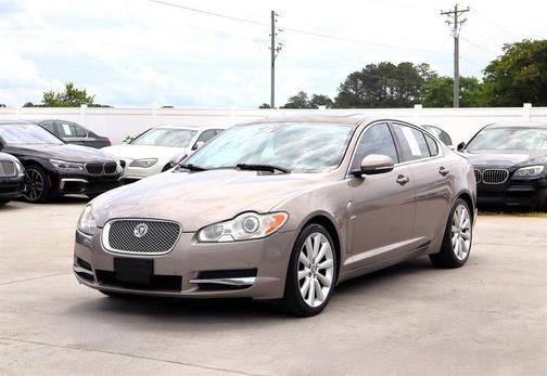 Grey 2011 Jaguar XF Premium