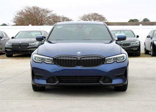 2020 BMW 330 330i
