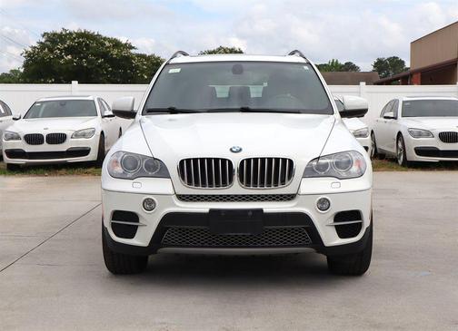 Alpine White 2013 BMW X5 xDrive35d