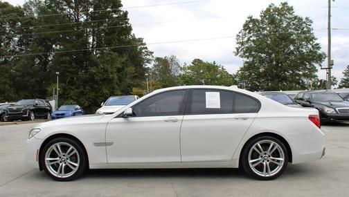 2013 BMW 740 740i