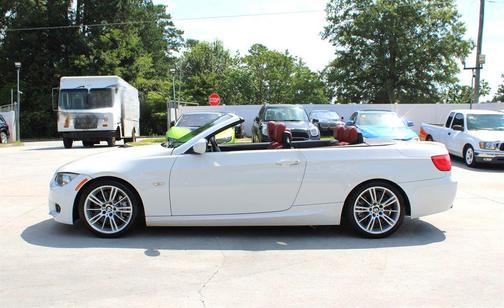 2011 BMW 335 335i