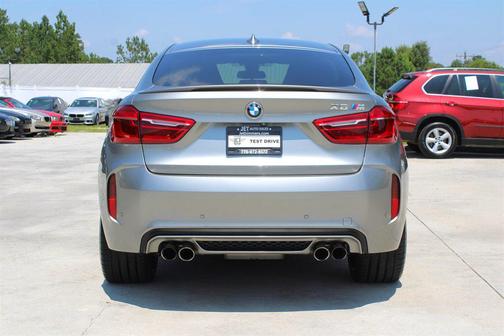 2016 BMW X6 M