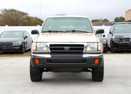 1999 Toyota Tacoma Base