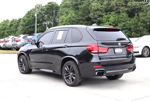 Black Sapphire Metallic 2017 BMW X5 xDrive50i