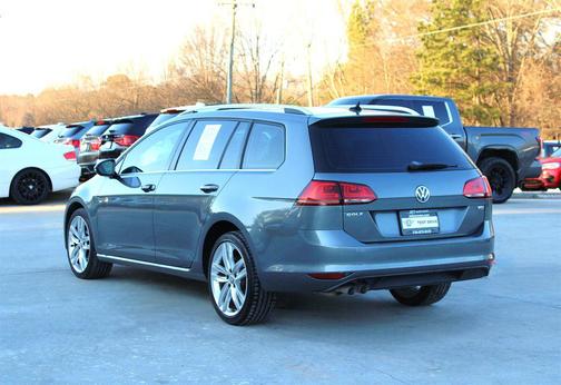 2015 Volkswagen Golf SportWagen TDI SEL 4-Door
