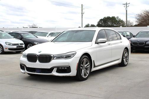 2016 BMW 750 i xDrive