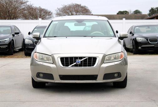 2008 Volvo V70 3.2