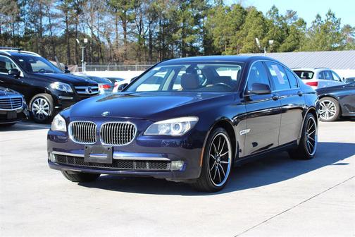 2012 BMW 740 740i