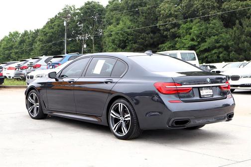 Singapore Gray Metallic 2016 BMW 750 i xDrive