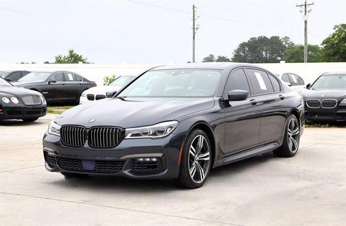 Singapore Gray Metallic 2016 BMW 750 i xDrive