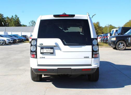 2016 Land Rover LR4 Base