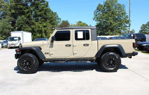 2020 Jeep Gladiator Sport