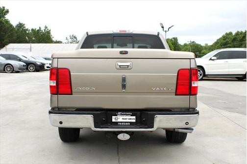 2006 Lincoln Mark LT Base