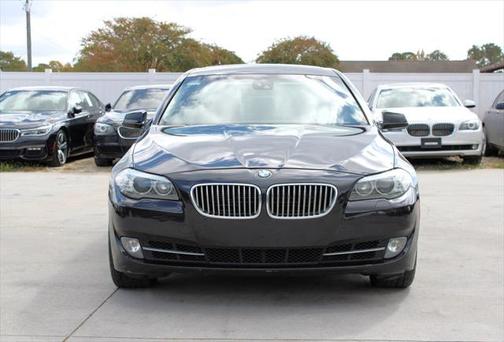 2011 BMW 550 550i