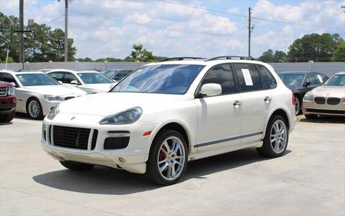 2010 Porsche Cayenne GTS