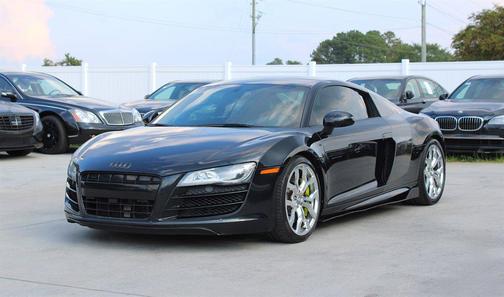 2010 Audi R8 5.2 quattro
