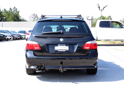 Black Sapphire Metallic 2008 BMW 535 535xiT