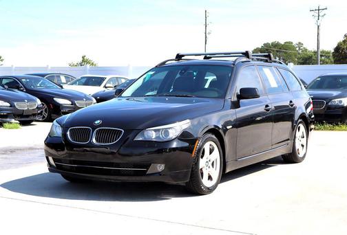 Black Sapphire Metallic 2008 BMW 535 535xiT