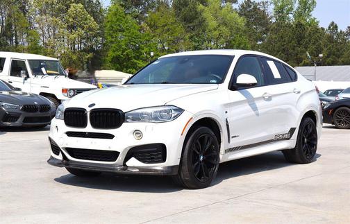 Mineral White Metallic 2017 BMW X6 xDrive50i