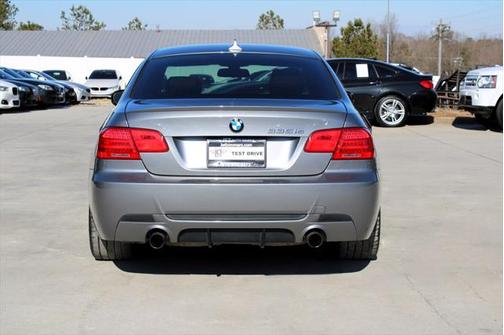 2011 BMW 335 335is