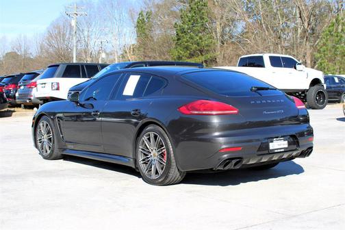2015 Porsche Panamera GTS