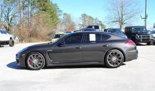 2015 Porsche Panamera GTS