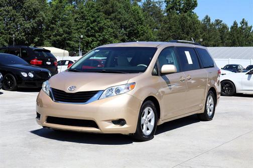 Sandy Beach Metallic 2011 Toyota Sienna LE
