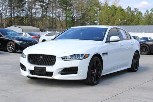 2017 Jaguar XE 35t R-Sport