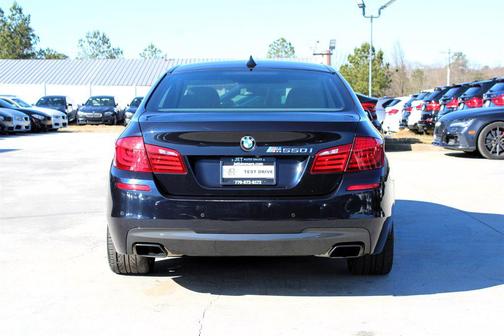 2011 BMW 550 550i