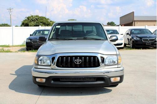 2003 Toyota Tacoma Base