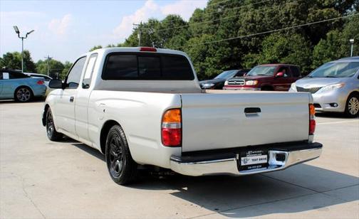 2003 Toyota Tacoma Base