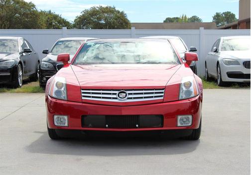 2004 Cadillac XLR Base