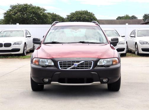 Ruby Red Metallic 2004 Volvo XC70 XC70