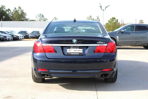 2012 BMW 750 i xDrive