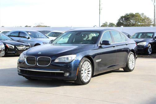 2012 BMW 750 i xDrive